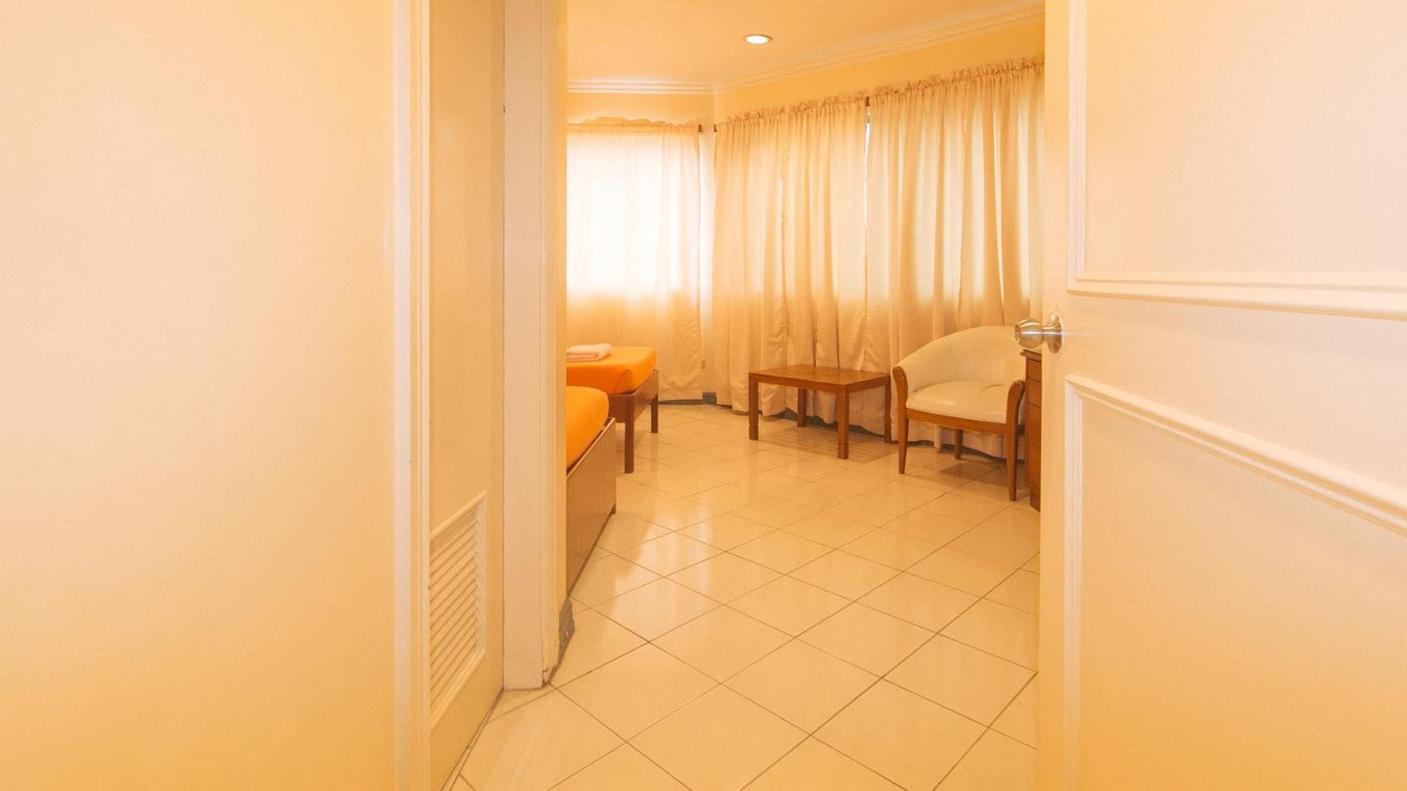 Royal Am Rei Hotel By Reddoorz Bacolod Eksteriør bilde