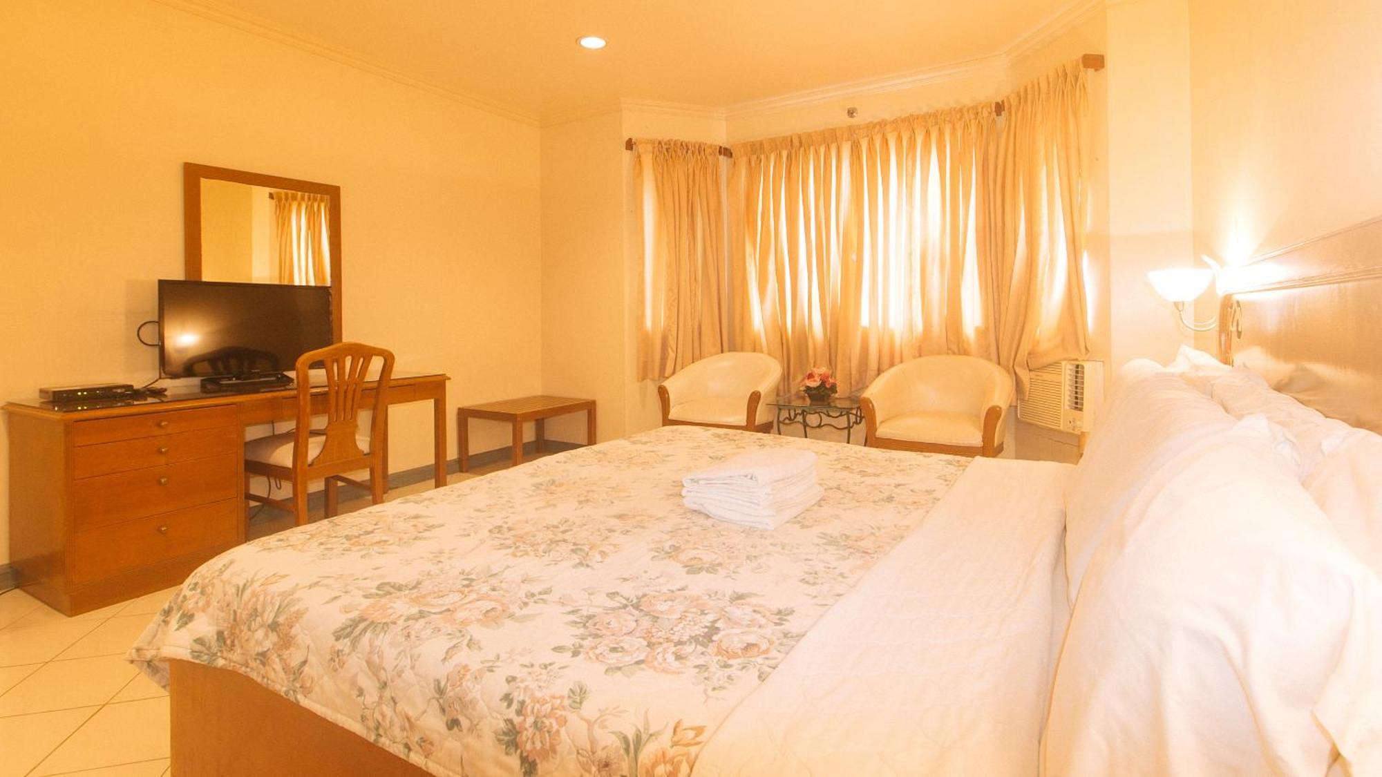Royal Am Rei Hotel By Reddoorz Bacolod Eksteriør bilde